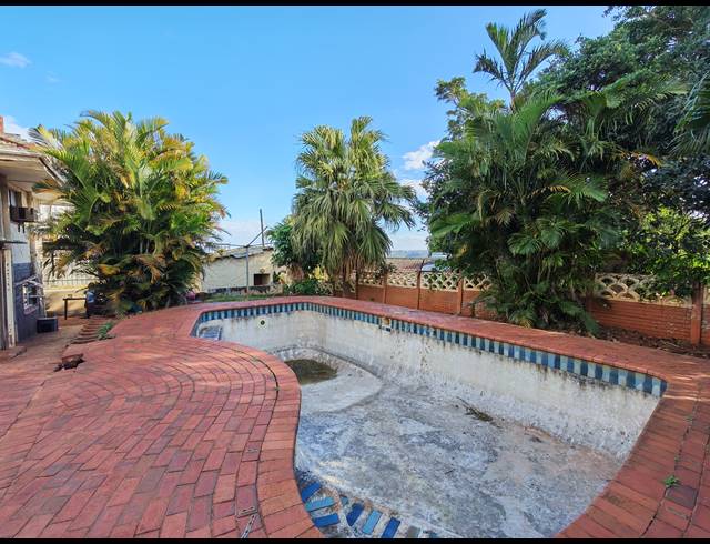4 BEDROOM HOUSE FOR SALE IN GLENMORE